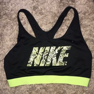 NIKE SPORTS BRA